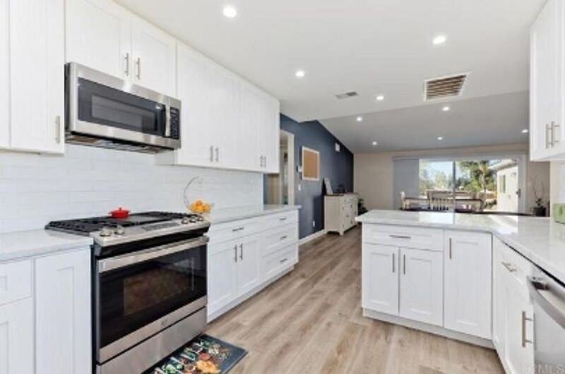 1806 Wight Way #A - Photo 6 of 36