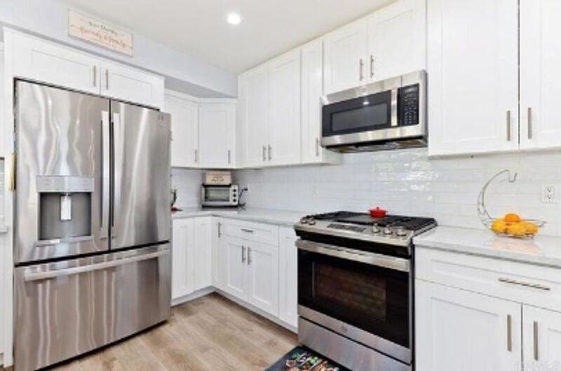 1806 Wight Way #A - Photo 7 of 36
