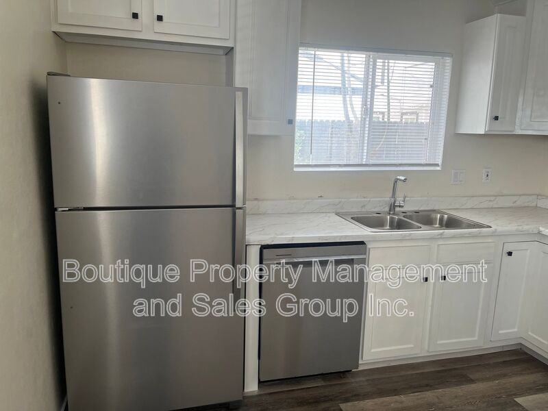 2258 Pamela Ln #B - Photo 4 of 32