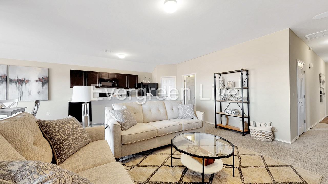 31 Orchid St - Photo 4 of 18