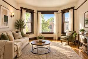 featured image of 129 N Kildare Ave #2F