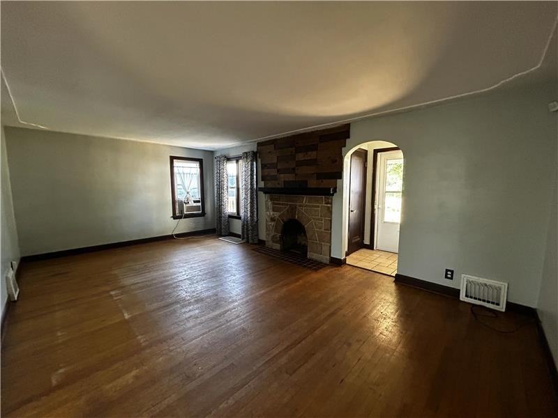 500 Canton Rd - Photo 2 of 9