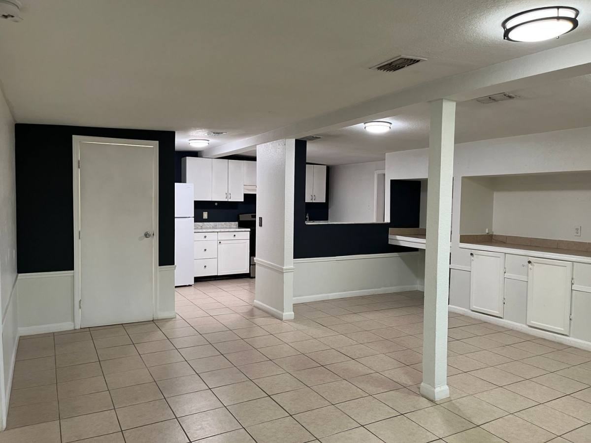 3735 State Road 60 E - Photo 4 of 15