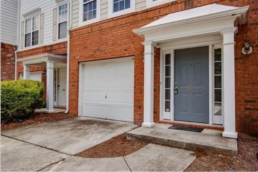 3967 Howell Park Rd - Photo 2 of 33
