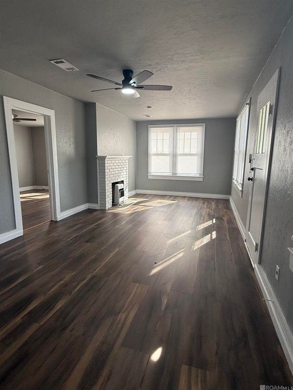 108 Saint Jude St - Photo 4 of 17