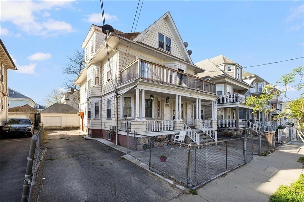 108 Lenox Ave ##1 - Photo 2 of 26