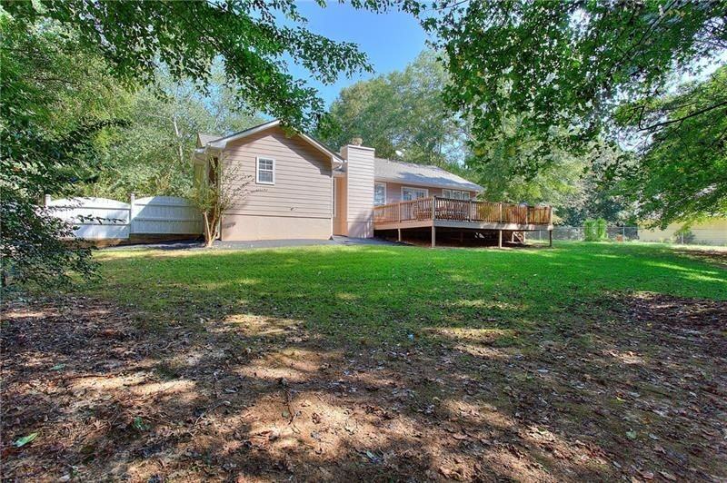 326 Cedar Ridge Dr - Photo 2 of 22