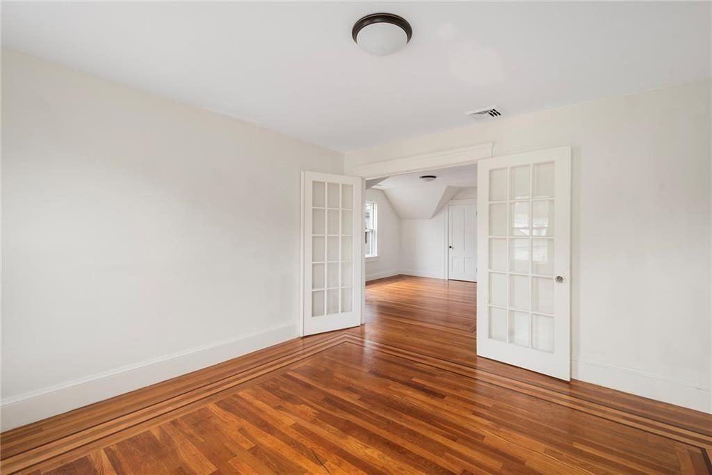 26 Hudson St ##3 - Photo 7 of 29