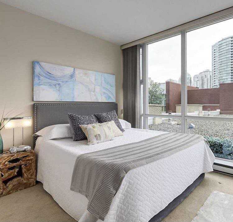 1077 Marinaside Crescent #505 - Photo 3 of 12