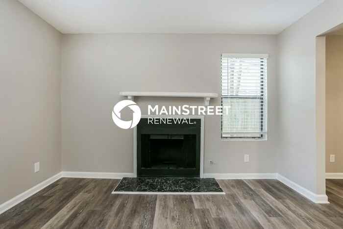 6209 Creekford Ln - Photo 3 of 17