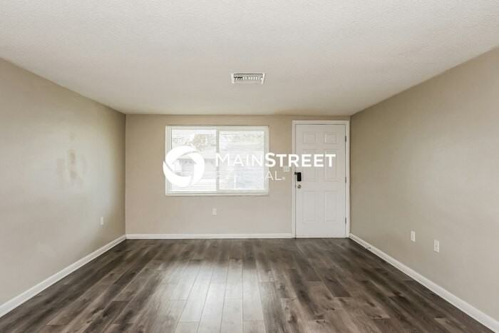 9020 Prosperity Ln - Photo 4 of 16