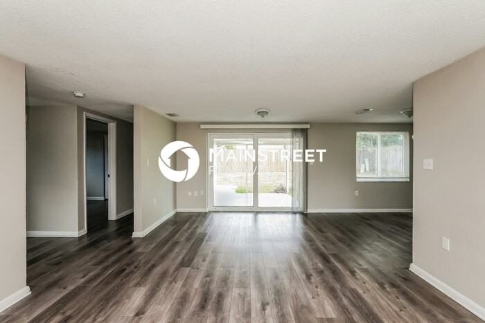9020 Prosperity Ln - Photo 5 of 16