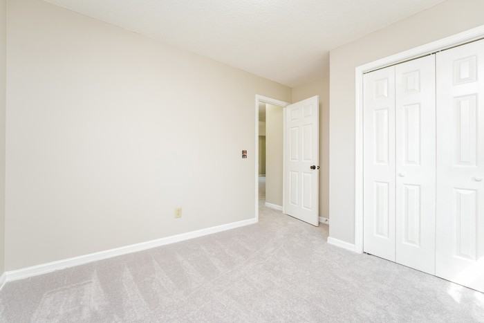 14176 Brown Bridge Rd - Photo 7 of 17