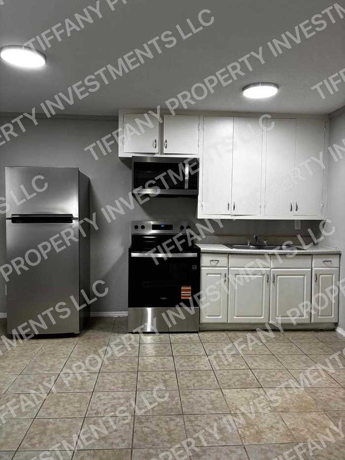 1028 New Beginnings Ave #A - Photo 2 of 9
