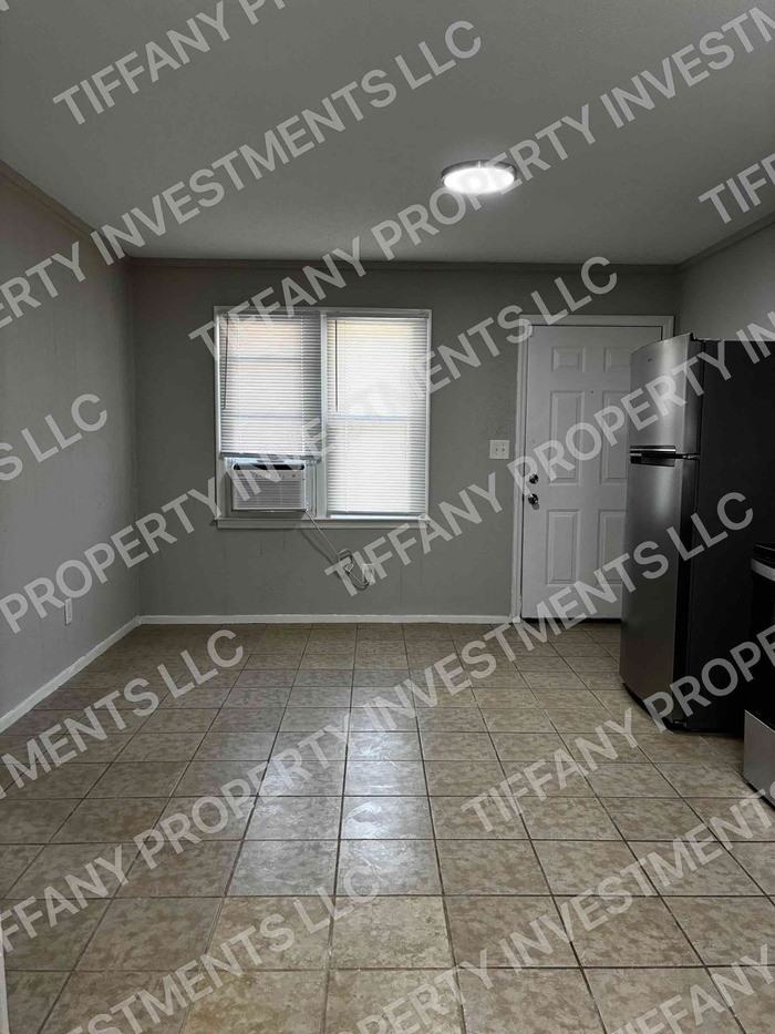 1028 New Beginnings Ave #A - Photo 4 of 9