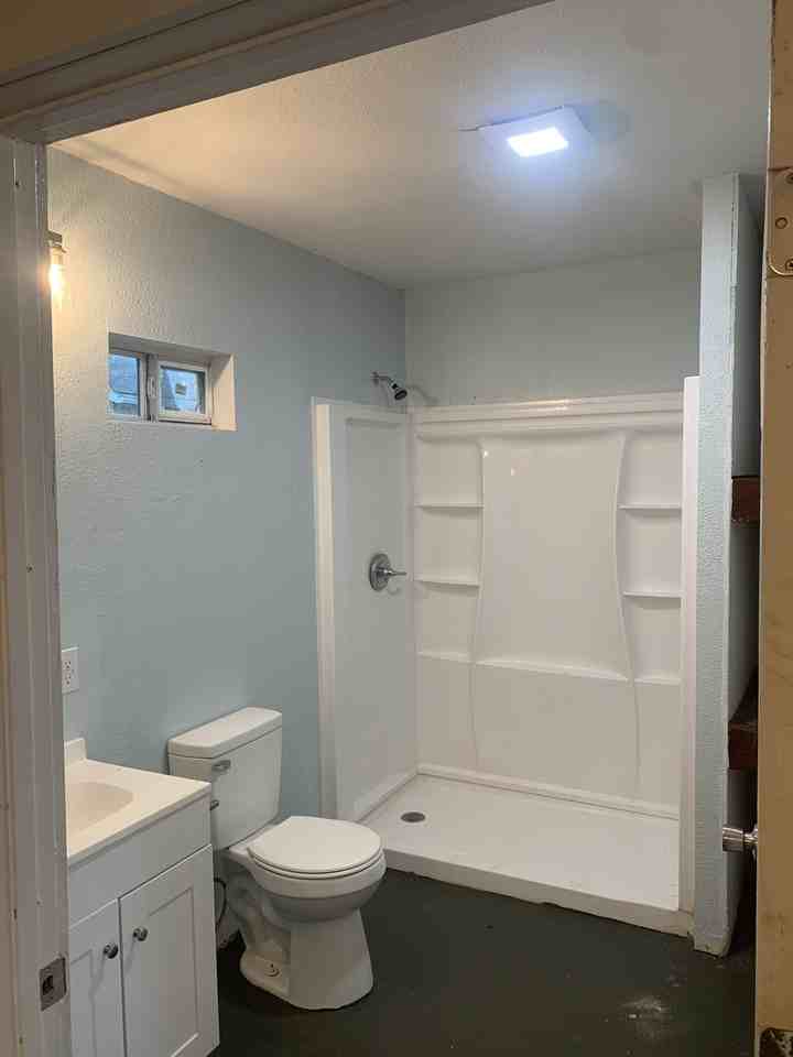 463 Linares St #B - Photo 2 of 4