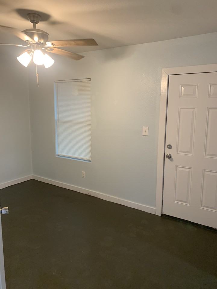 463 Linares St #B - Photo 4 of 4