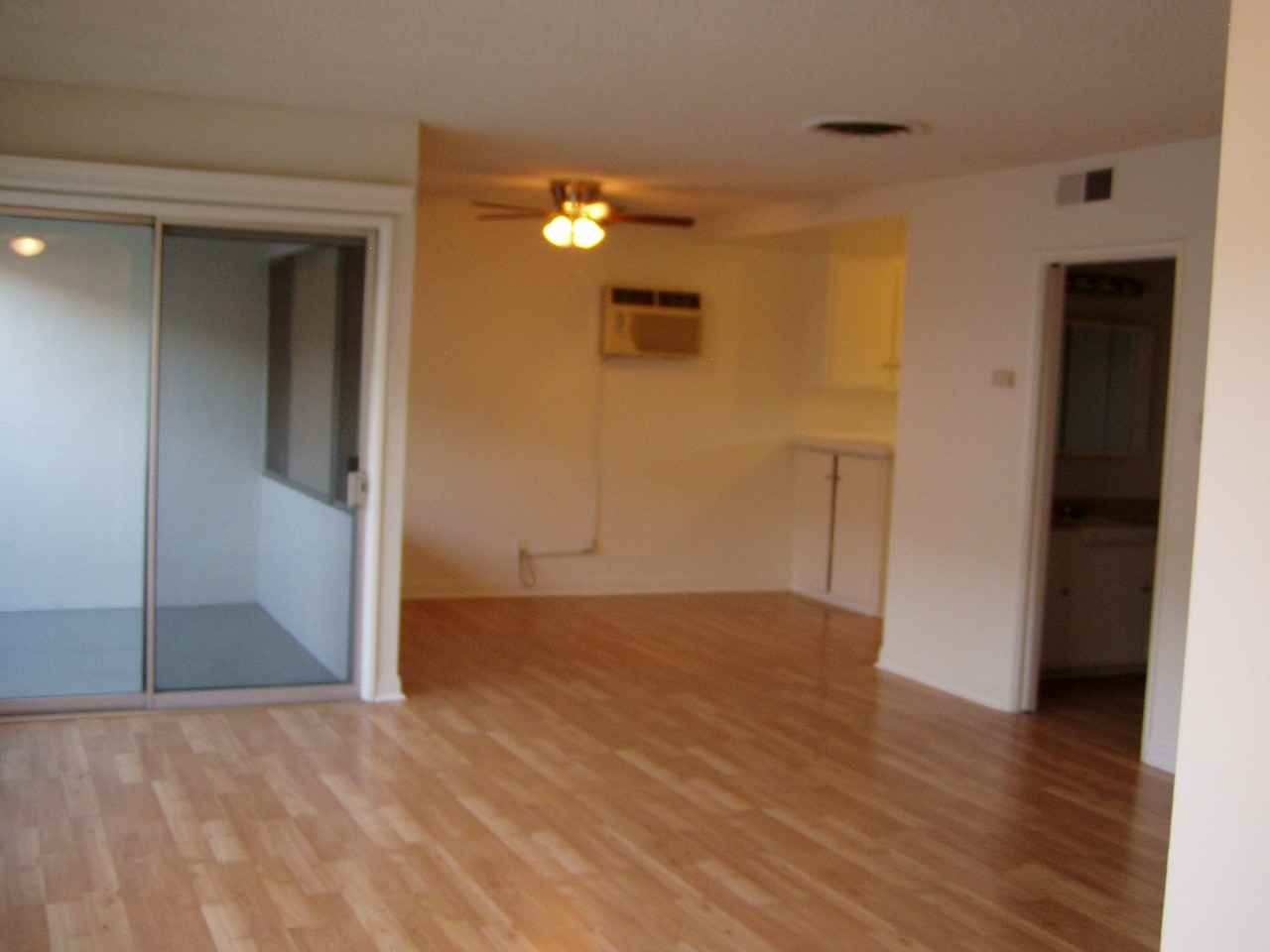 18300 Napa St #F - Photo 7 of 14