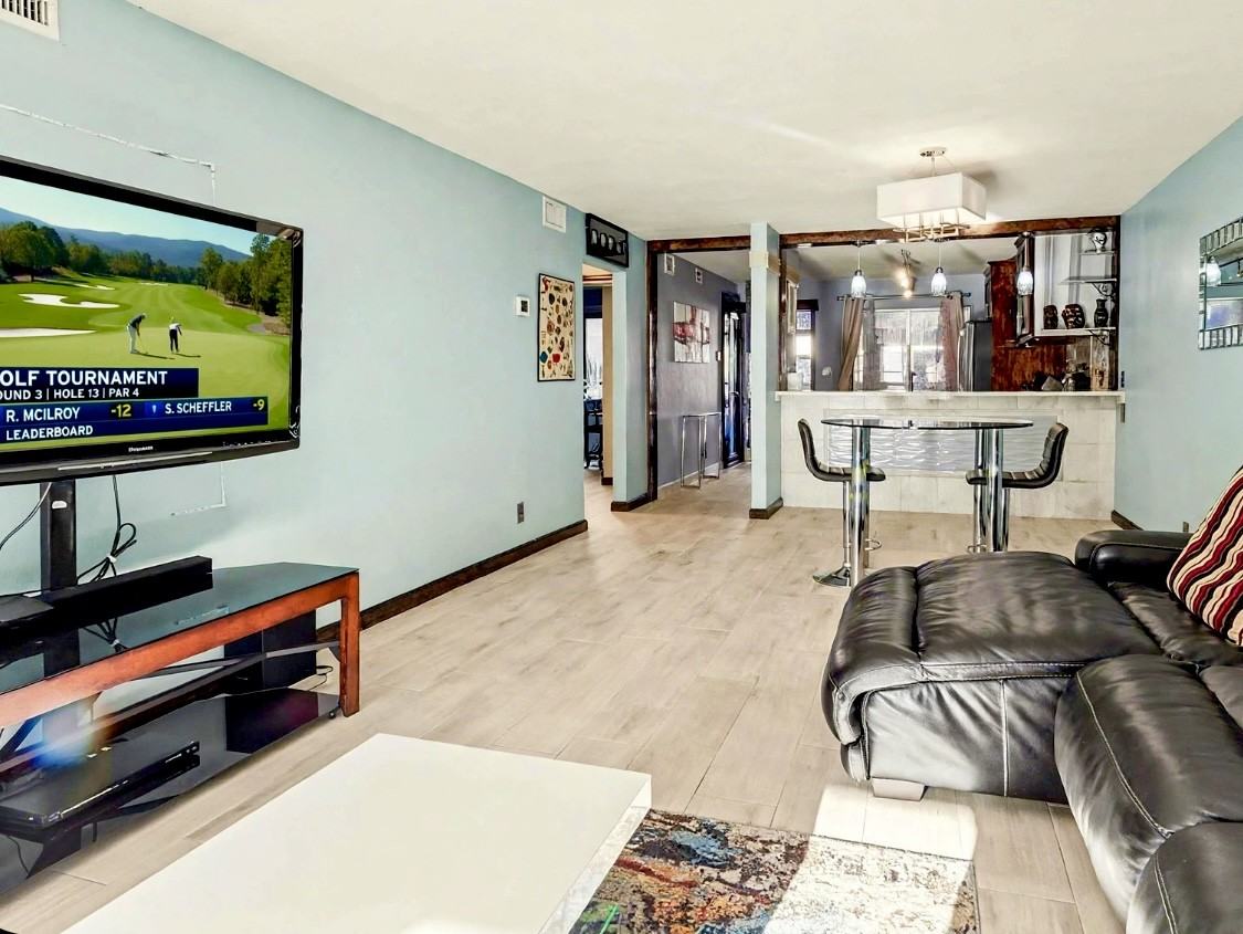 4150 Looking Glass Ln #3903 - Photo 4 of 19