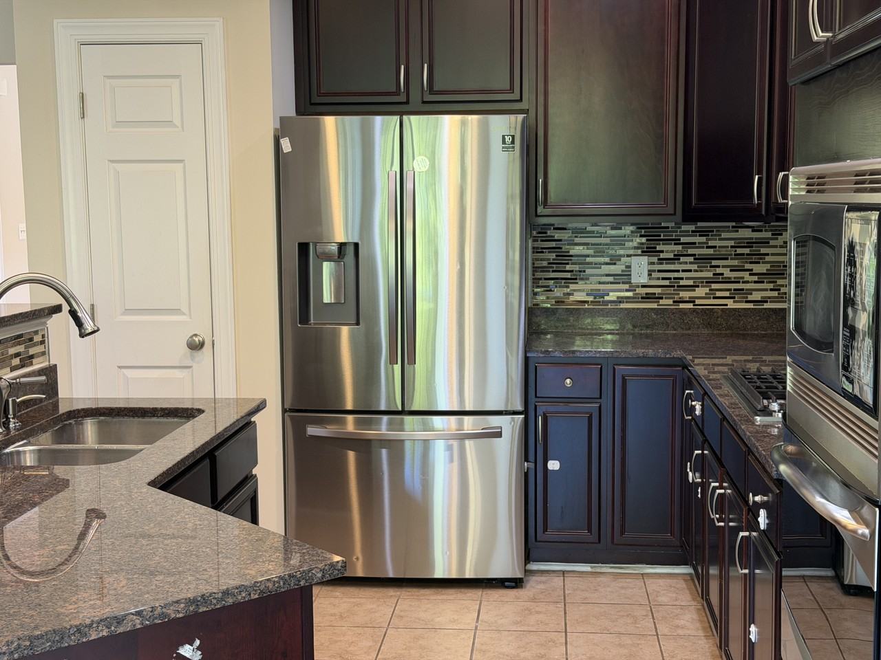 22179 Fair Garden Ln #22179 - Photo 3 of 8