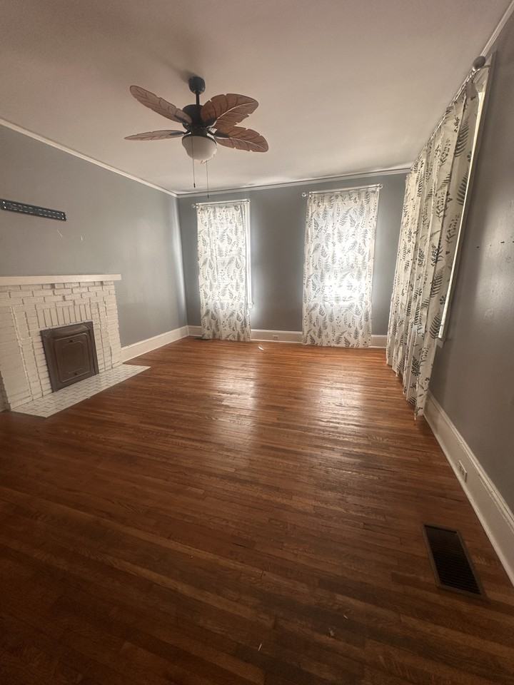 1929 Graham St #NA - Photo 2 of 11