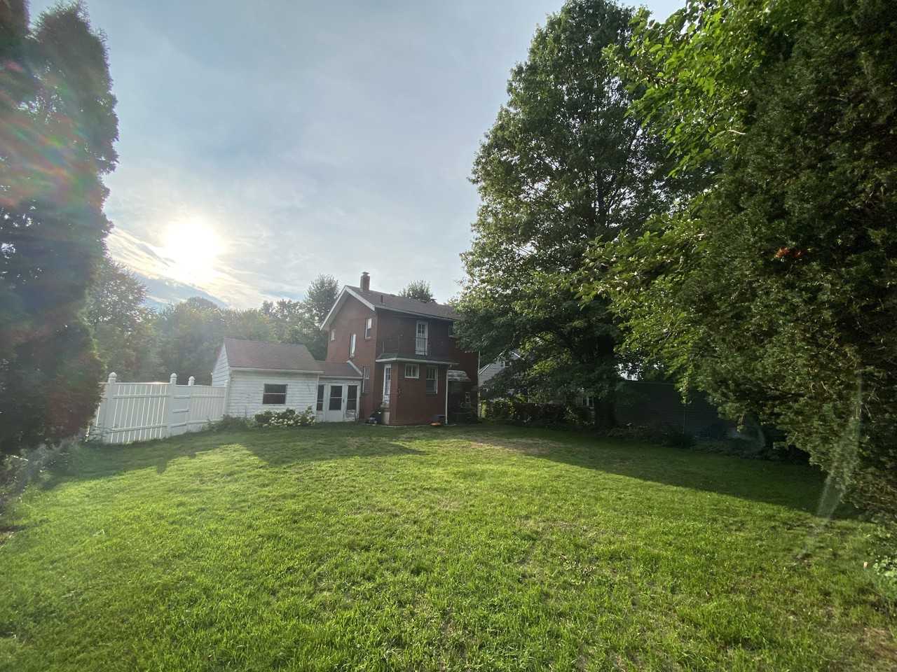 377 Parkside Dr #NA - Photo 2 of 34