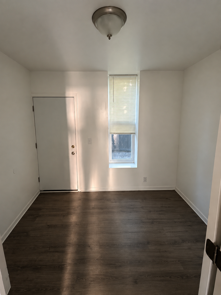 3135 N Bambrey St #NA - Photo 3 of 8