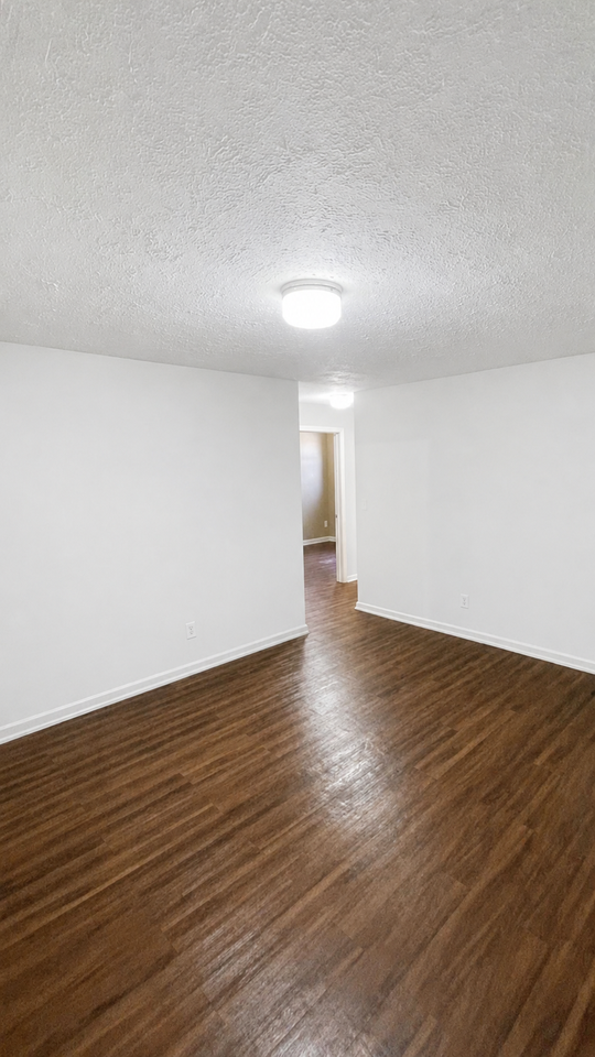 1196 W 30th St #NA - Photo 3 of 4