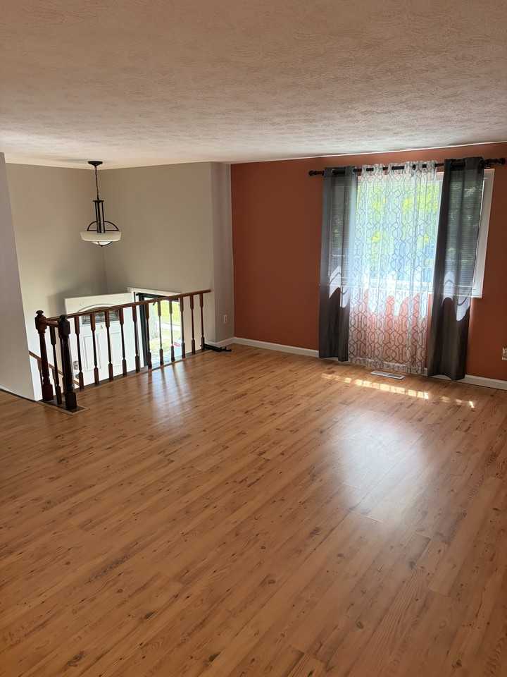11510 Lincolnshire Drive - Photo 5 of 44