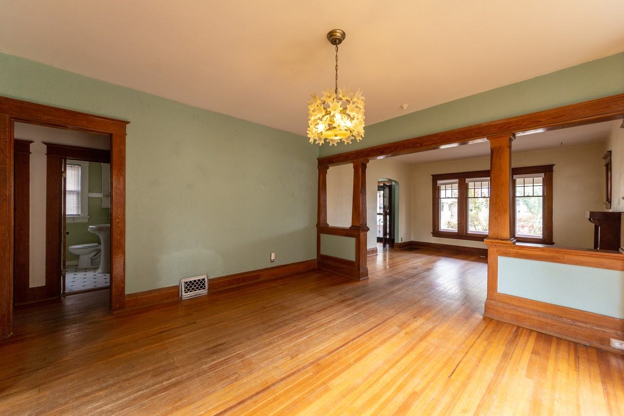 2621 N York St #1 - Photo 4 of 31