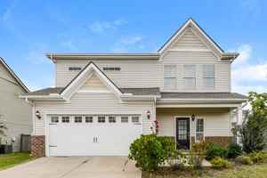 featured image of 1005 Keeneland Dr