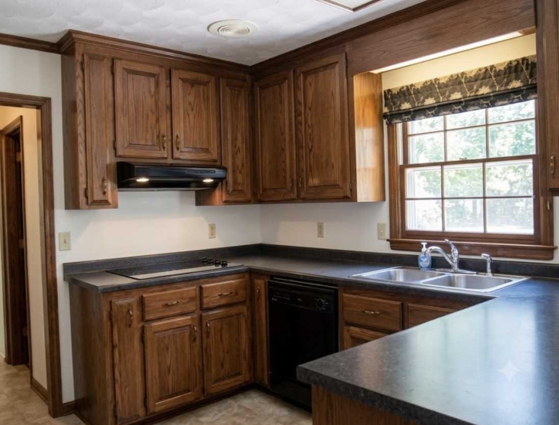 2705 1 Iron Street - Photo 3 of 20