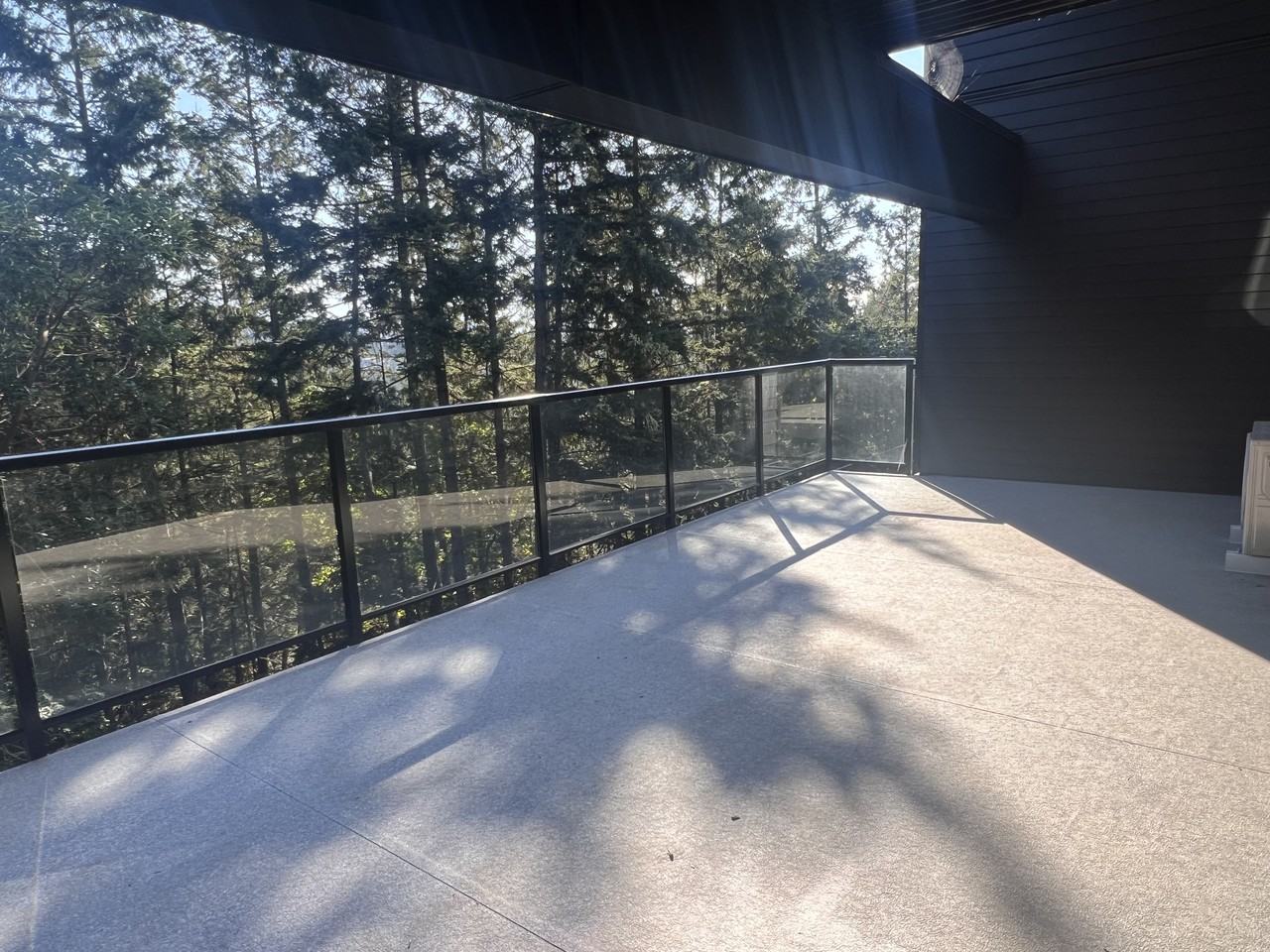 2337 Bear Mountain Parkway - Photo 2 of 24