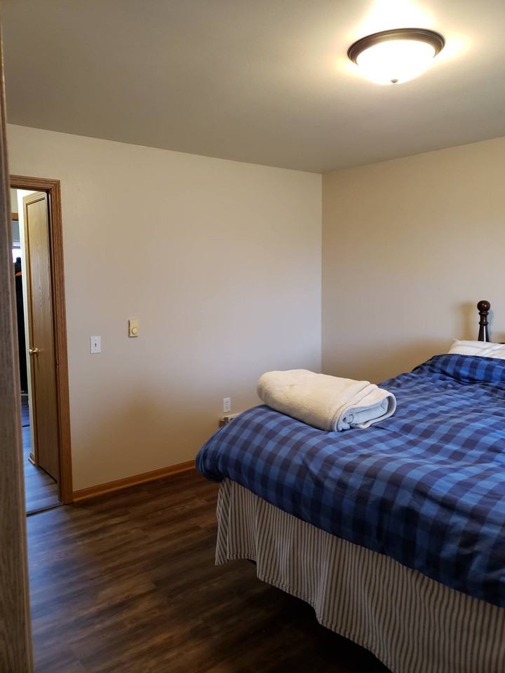112 Lakewood Ter #3 - Photo 3 of 11