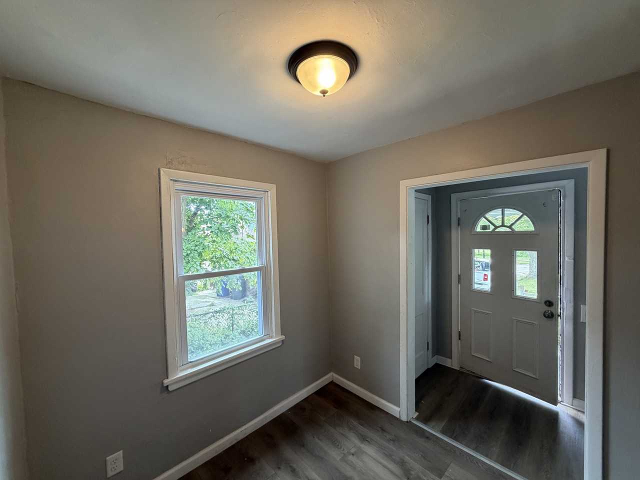3899 E 151st St #1 - Photo 6 of 16