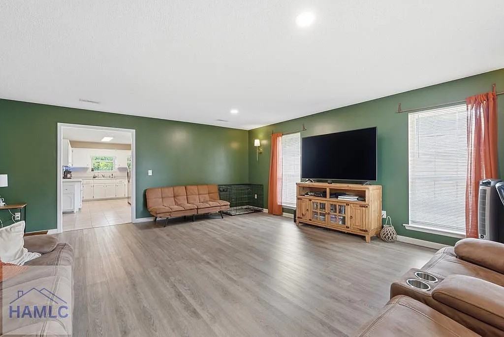 211 Wentworth Way #1 - Photo 2 of 10