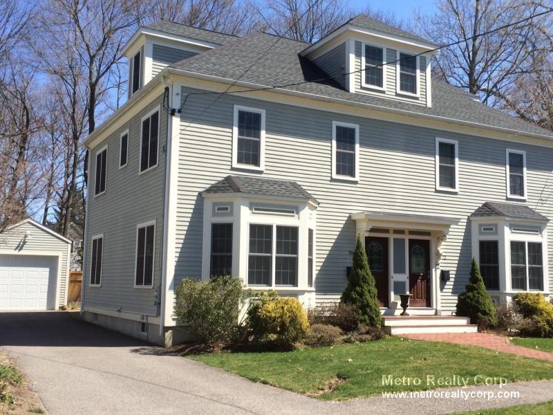 72 Marshall St - Photo 2 of 17