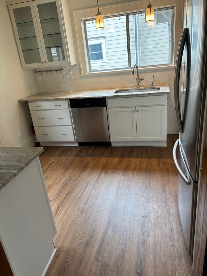 127 Drace St #1 - Photo 7 of 17