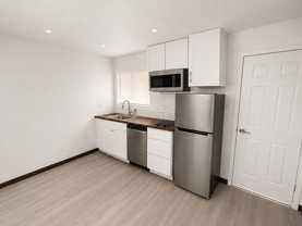 246 W Maple St #B - Photo 1 of 1