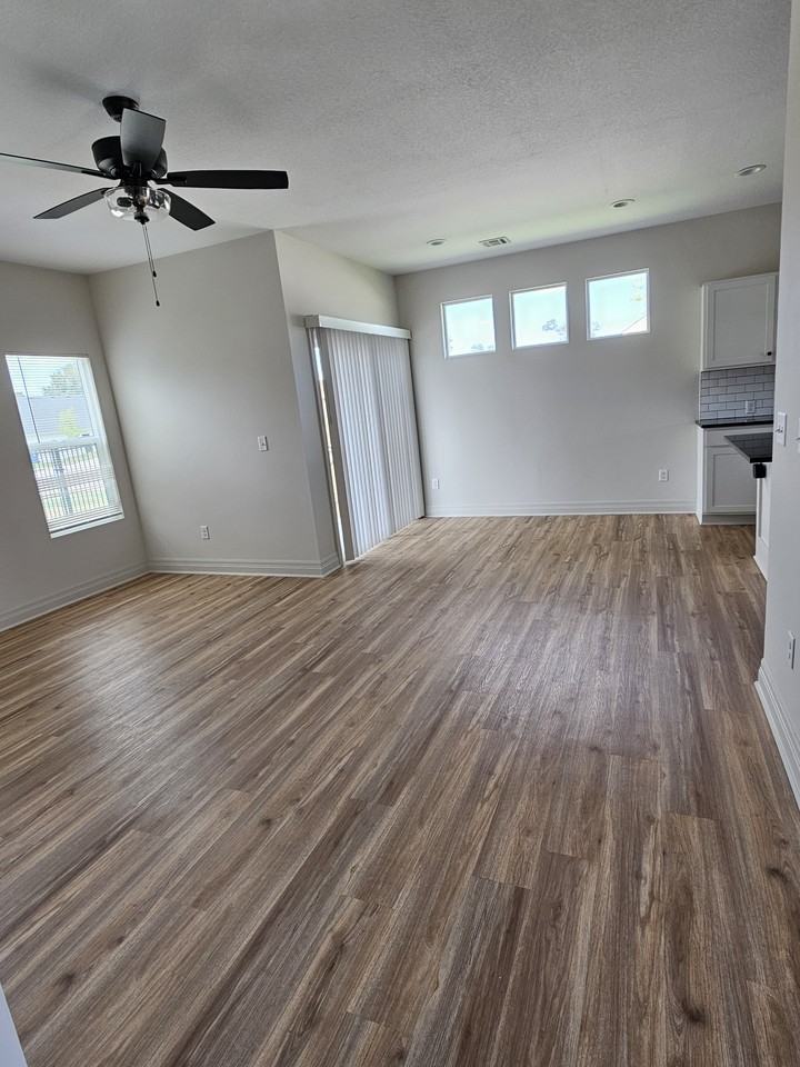1812 E Village Estates Dr #1 - Photo 2 of 10