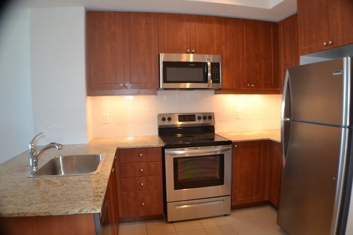 385 Prince of Wales Drive #3404 - Photo 3 of 10