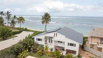 featured image of 67-25 Kaimanu Pl
