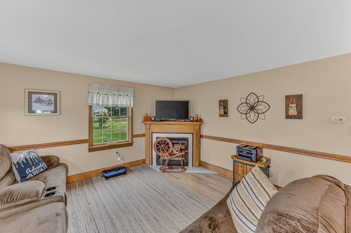 400 Route 18 - Photo 4 of 40