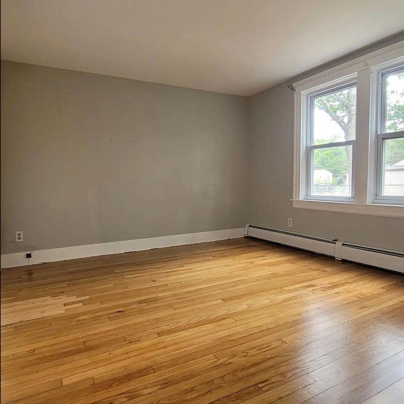 2 Thornton Ave - Photo 2 of 9