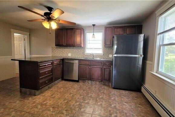 2 Thornton Ave - Photo 3 of 9