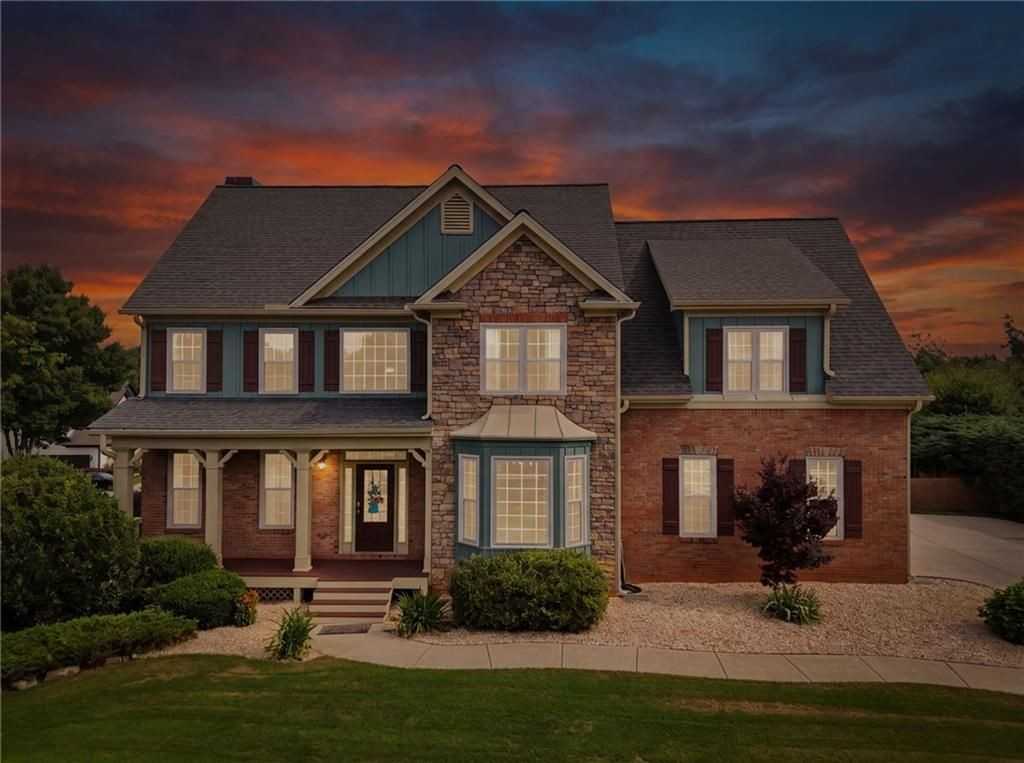 8205 Applewood Ct - Photo 2 of 45