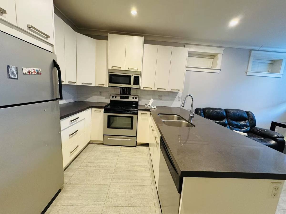 2900 West 41st Avenue - Photo 2 of 10