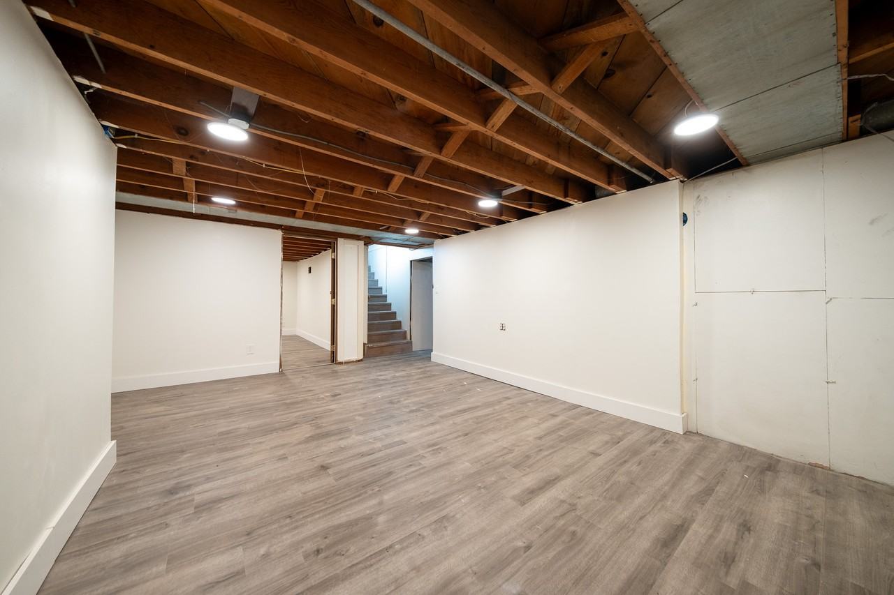 14510 Gleason Lake Dr - Photo 2 of 33