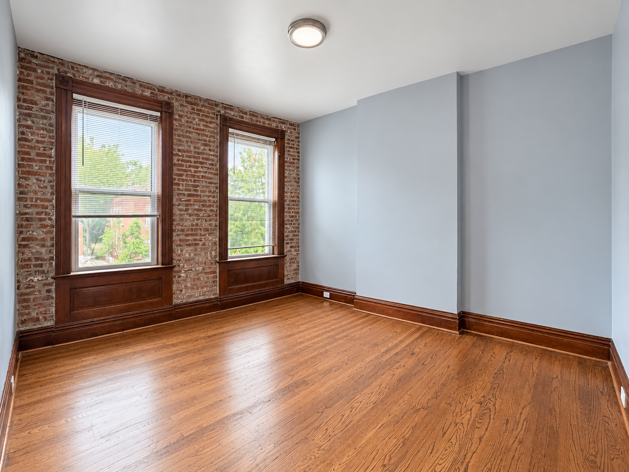 3420 Dunnica Ave #2F - Photo 3 of 11