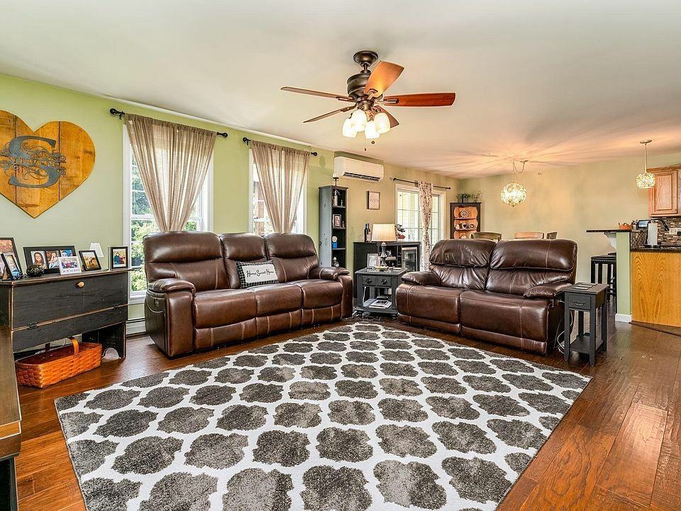34 Fecteau Cir #25 - Photo 6 of 18